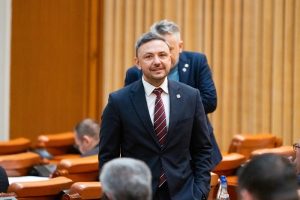 Dragos Coman deputat AUR Calarasi Sanatatea nu este un privilegiu ci un drept fundamental al fiecrui roman