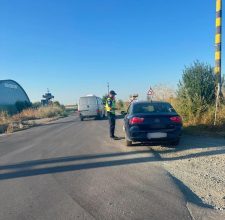 Politistii Serviciului Judetean de Poliie Transporturi Calarasi au organizat o actiune in apropierea trecerilor la nivel cu calea ferata