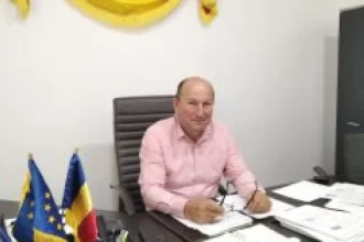 Ciocănești: Primarul Dan Velicu a reabilitat școala la început de an școlar
