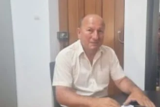 Primarul Dan Velicu vrea panouri fotovoltaice cu baterii la Ciocănești